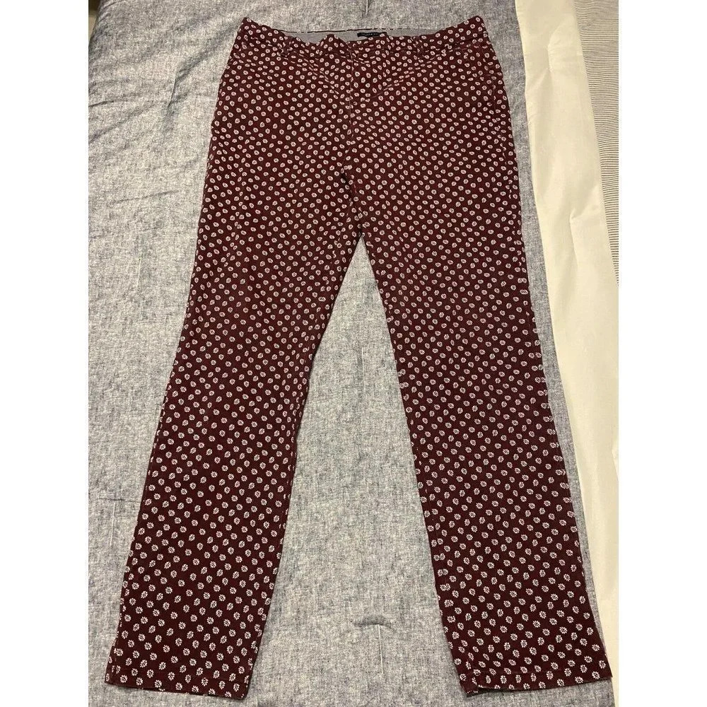 TOMMY HILFIGER PANTS- WOMENS- SIZE 8 - BURGUNDY -FLORAL DESIGN-PERFECT CONDITION